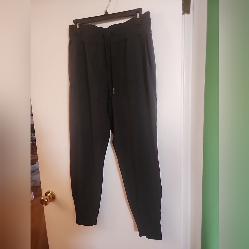 Lululemon Joggers Pants